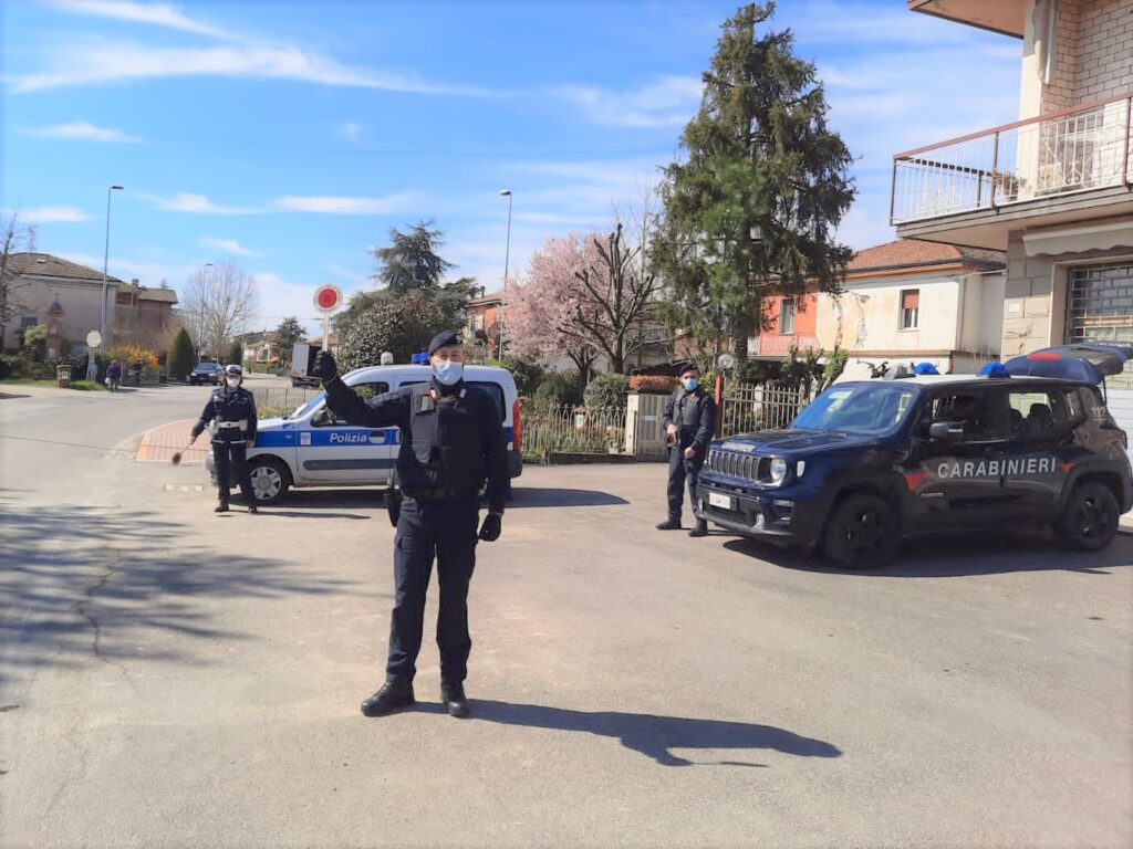 Corriere espresso positivo al covid sorpreso al lavoro. Fermato e denunciato dai Carabinieri