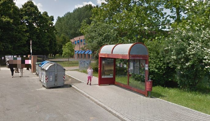 Atti osceni vicino a una scuola, denunciato