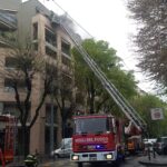 Fiamme in un’abitazione in via Casarini