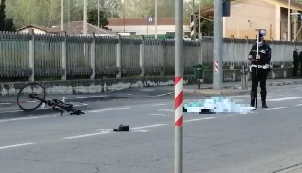 Ciclista muore investito a San Vincenzo di Galliera