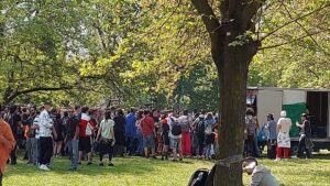 Rave a Villa Angeletti, il sindaco Merola attacca la Questura: doveva evitarlo