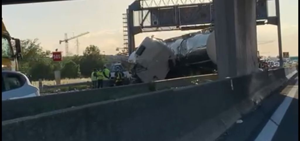 Incidente mortale in A14 – video