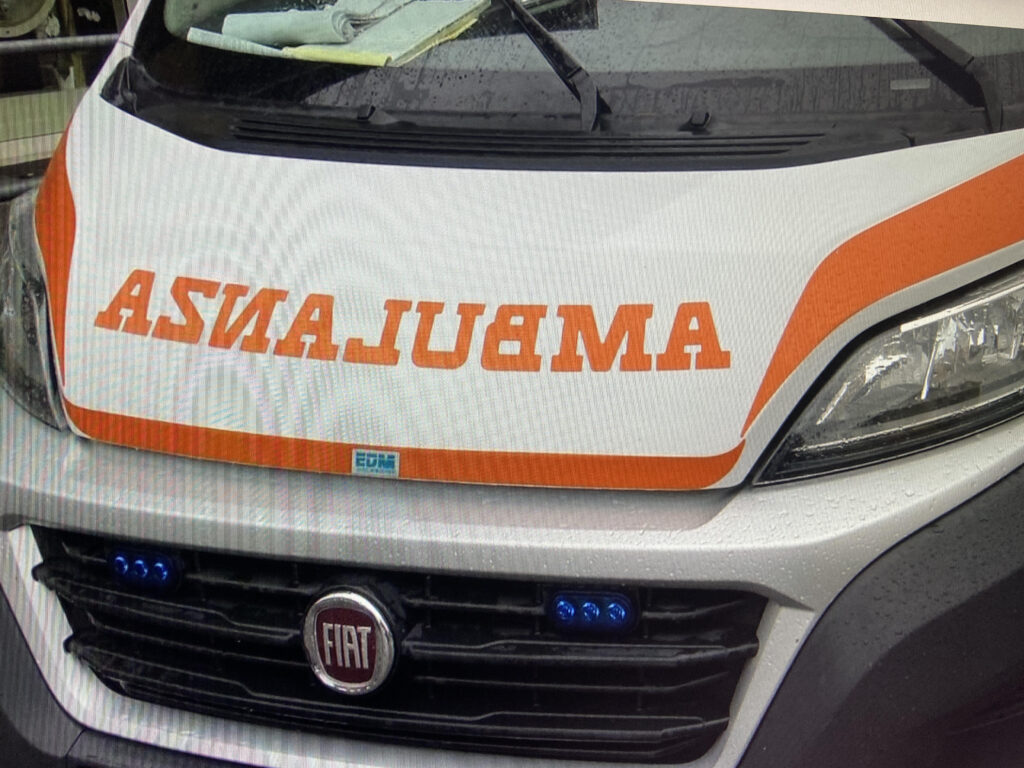 Argelato, scontro tra auto e camion: un ferito