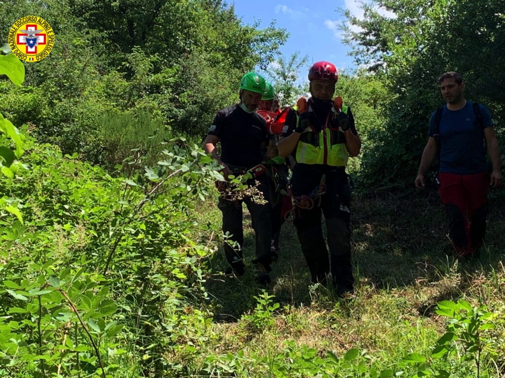 Madonna dei Fornelli, soccorsa escursionista 18enne