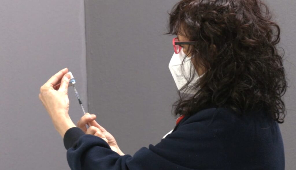 Covid, vaccini anche in farmacia. Prenotazioni dal 7 settembre