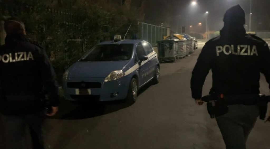 Tentano furto in abitazione, 4 arresti