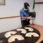 Ricatto all’ex amante per non rivelare la relazione, due arresti