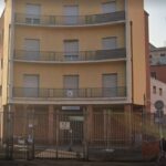 Va dai carabinieri a denunciare smarrimento, ma era ricercato