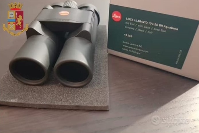 Ruba un binocolo e lo mette in vendita online: denunciato