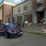Bimba di 8 anni si perde dopo la scuola, ritrovata dai carabinieri