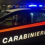 Aggressione a bottigliate in via Fioravanti, due denunciati dai carabinieri
