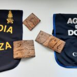 Portafogli in pelle di pitone sequestrati al Marconi