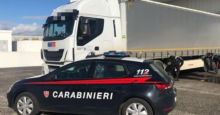 Soccorsi tre minorenni afghani: hanno viaggiato su un camion dalla Serbia a Bologna
