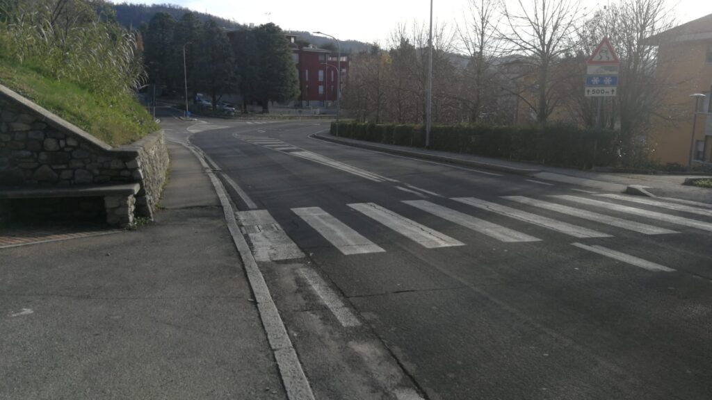 Urta un pedone e si allontana, automobilista ricercato dopo incidente a Pianoro