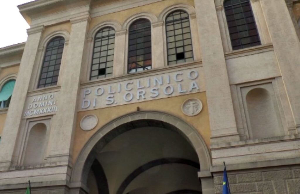 Falsi certificati di malattia, condannata ex dipendente del Sant’Orsola: deve risarcire 129mila euro