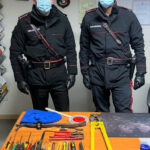 Loiano, forzano portone di uno stabile: denunciati