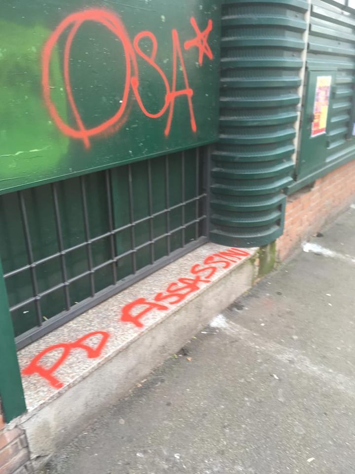 Imbrattato esterno del Circolo Pd al Navile, Mazzoni: ‘Atto vile’