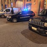 Non rispetta divieto dimora e continua a spacciare