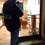 Pregiudicati e clienti senza Green pass, licenza sospesa