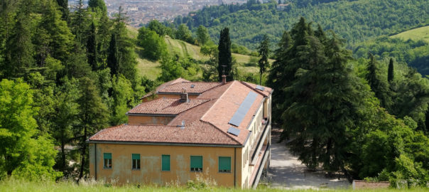 Scuolabus Longhena ‘scortati’ da Pl durante le partite del Bologna