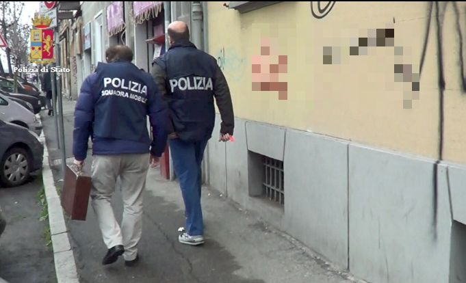 Droga: da indagine scattata a Bologna, sequestrati altri 400 chili di cocaina