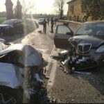 Scontro tra tre auto e uno scooter a Castenaso