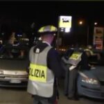 Rapinato da ‘amici’ con cui doveva uscire: tre arresti