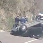 Incidente sulla Porrettana a Sasso, auto si ribalta