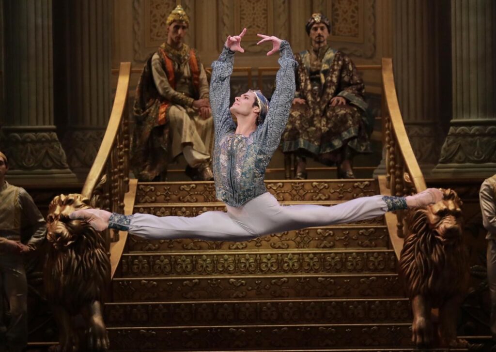 Tissi, ex primo ballerino del Bol’šoj, danzerà al Comunale di Bologna