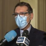 Bimbo caduto dal carro di carnevale, tra i testimoni anche l’ex sindaco Merola