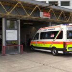 Precipita da un ponteggio in un cantiere: grave operaio di 58 anni