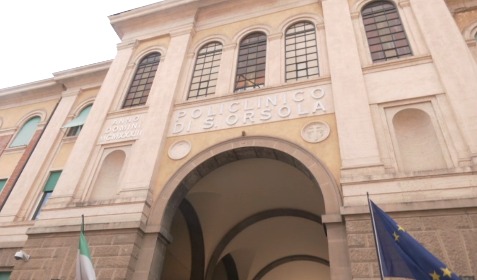 Vaiolo delle scimmie, primo caso in E-R: ricoverato al Sant’Orsola un 35enne