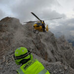 Escursionista bolognese cade lungo una ferrata, interviene il Soccorso Alpino