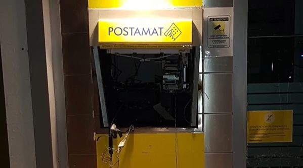 Assalto esplosivo al Postamat di Monteveglio, ladri beffati