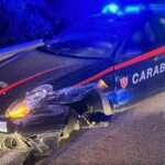 Dopo l’arresto provoca incidente con l’auto dei carabinieri: tre feriti sulla Bazzanese