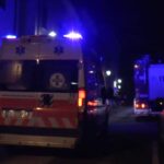 Infortunio in pizzeria: una mano finisce nell’impastatrice, grave una donna