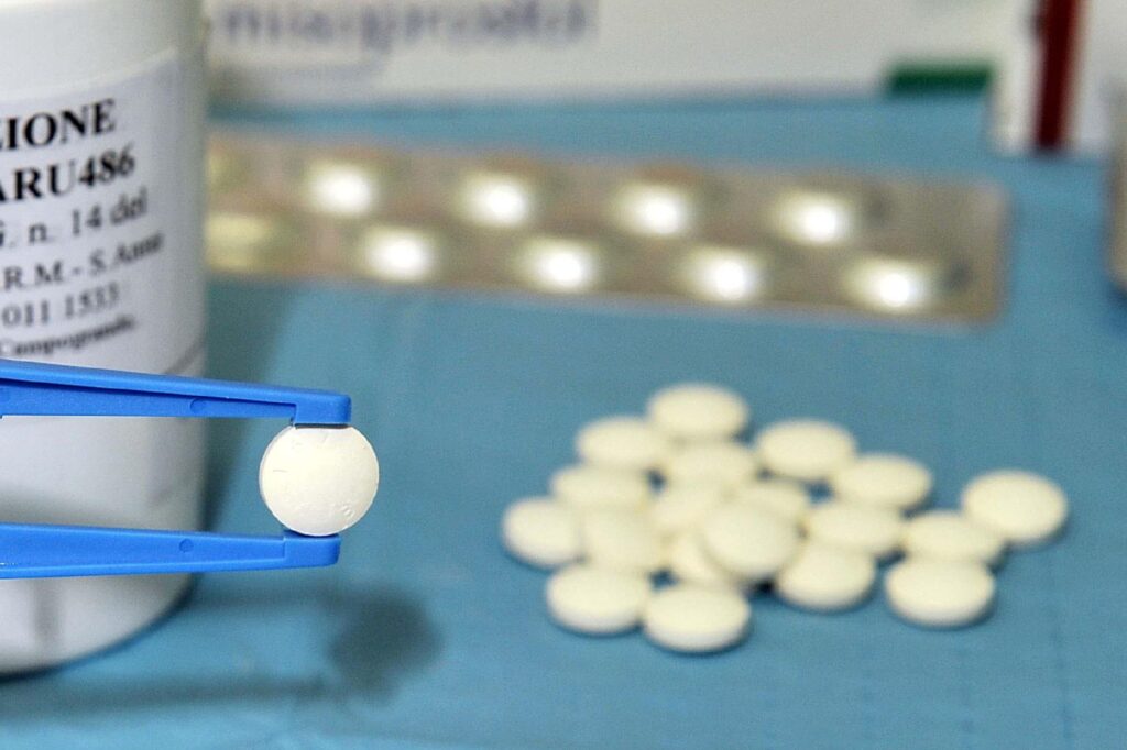 Da ottobre la pillola abortiva Ru486 sarà distribuita nei consultori