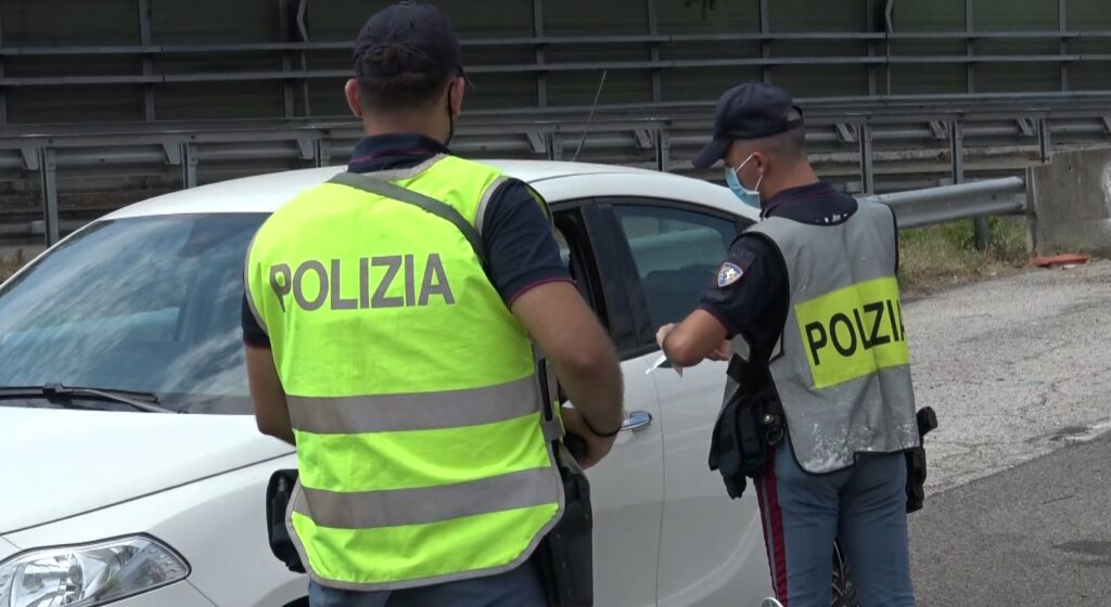 Contromano in Autosole: donna di 64 anni bloccata dalla Polstrada