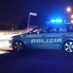 Al volante ubriaco abbatte la segnaletica di un cantiere: denunciato autotrasportatore