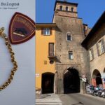 Strappa la collana a una turista, arrestato dalla Polizia