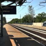 Donna muore investita da un treno in stazione a San Lazzaro