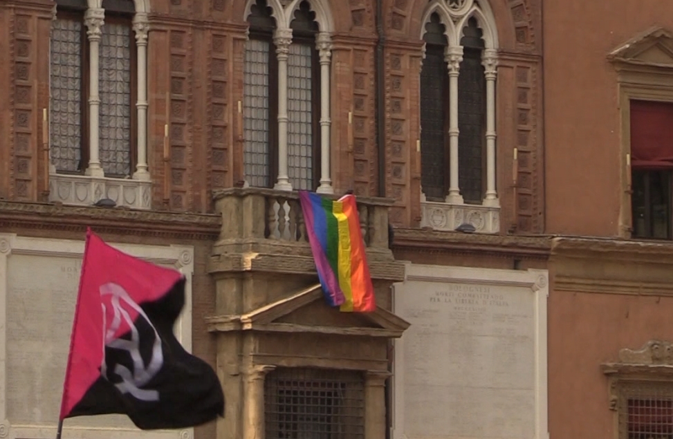 Ricerca della Regione: ‘In E-R una persona Lgbtqi+ su due viene insultata’