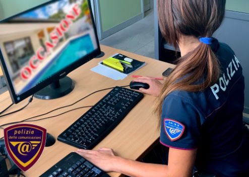 Affitta la stessa casa a decine di persone, 27enne denunciato