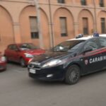 20enne recidivo nel picchiare i genitori, arrestato