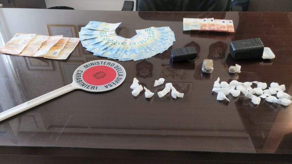 Droga nelle dosi ‘calamitate’, spacciatore arrestato in San Ruffillo
