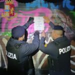 Droga nascosta nel cestino dei rifiuti, chiuso il bar