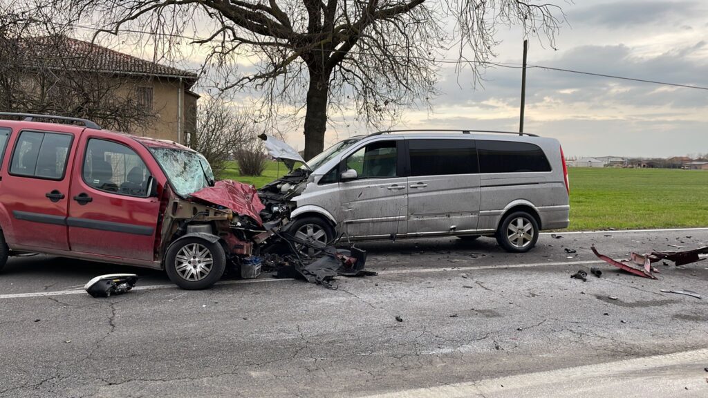 Due incidenti sulla Porrettana, un morto a Lovoleto