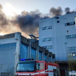 Incendio in una ditta di Minerbio, i rilievi di Arpae