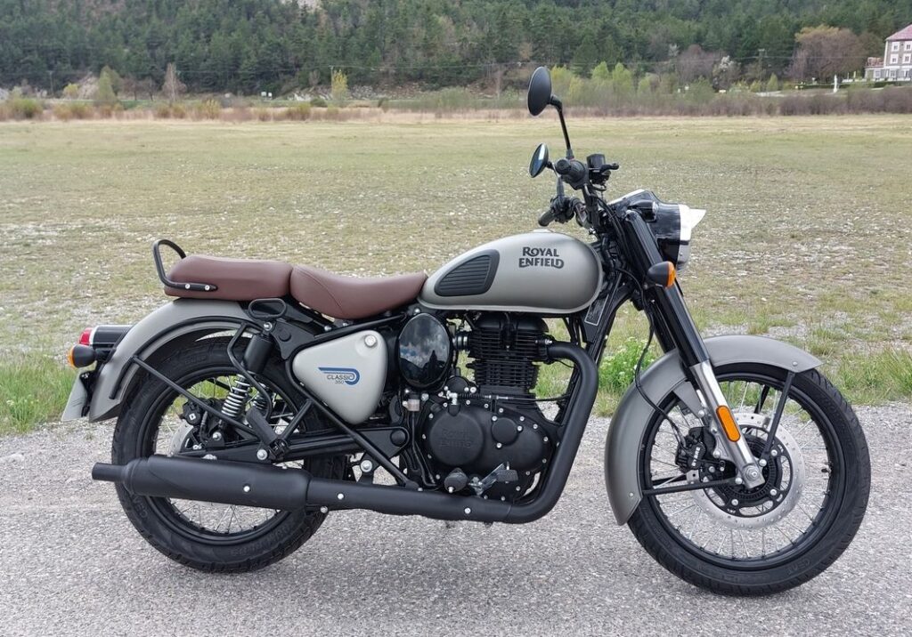 Modifica la targa della moto per evitare le multe