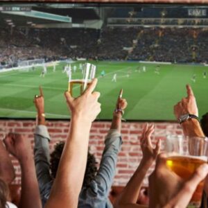 Pizzicato barista furbetto: pagava abbonamento casalingo e mostrava le partite in pubblico